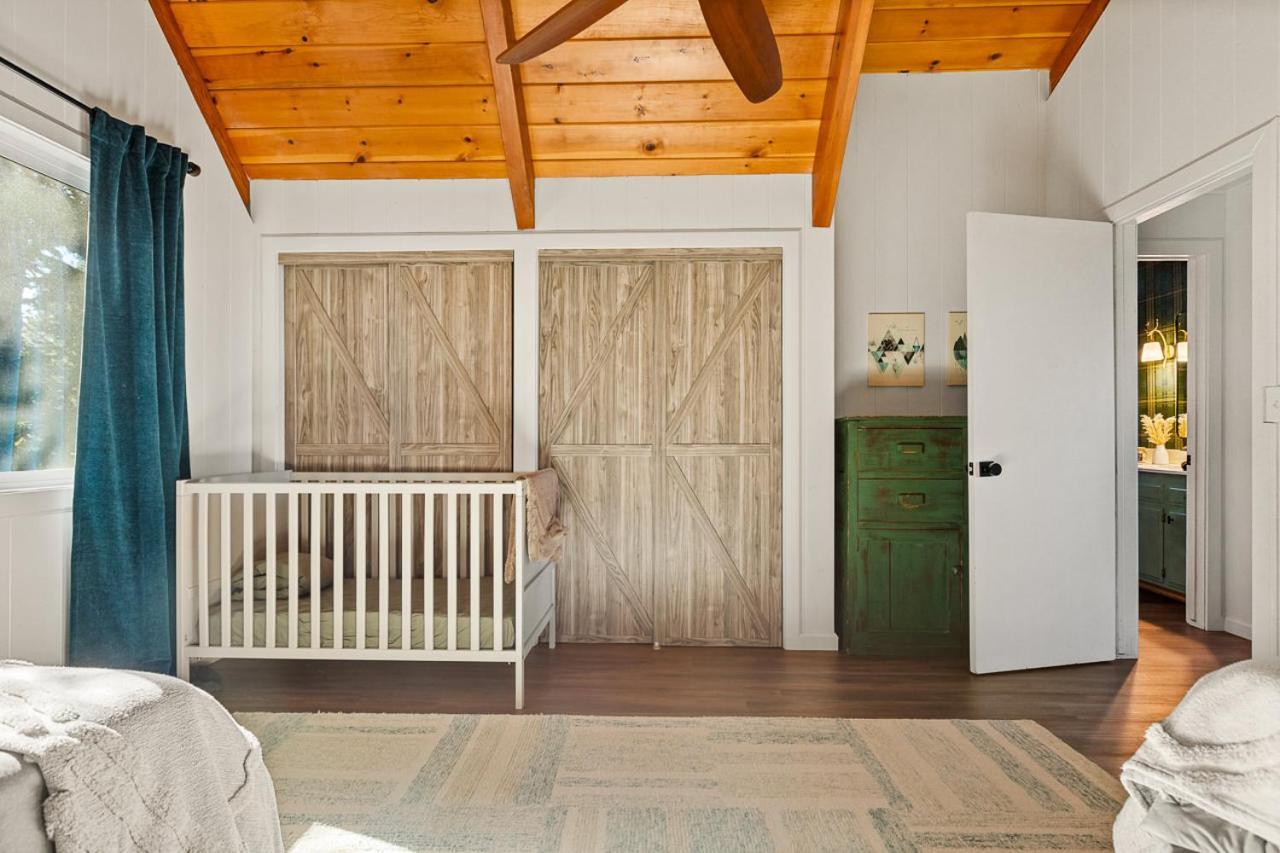 Romantic & Family Friendly Chalet In The Woods Лейк Ароухед Екстериор снимка
