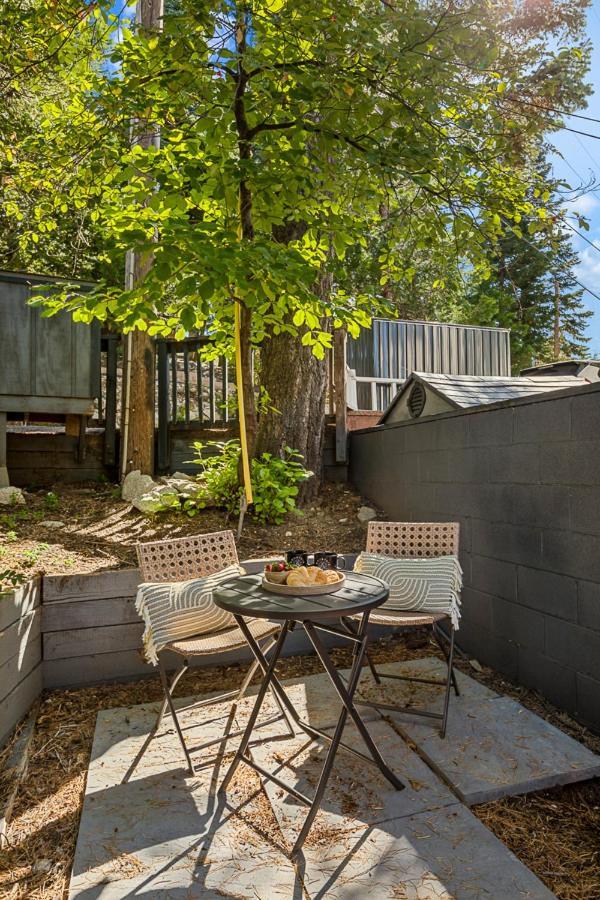Romantic & Family Friendly Chalet In The Woods Лейк Ароухед Екстериор снимка