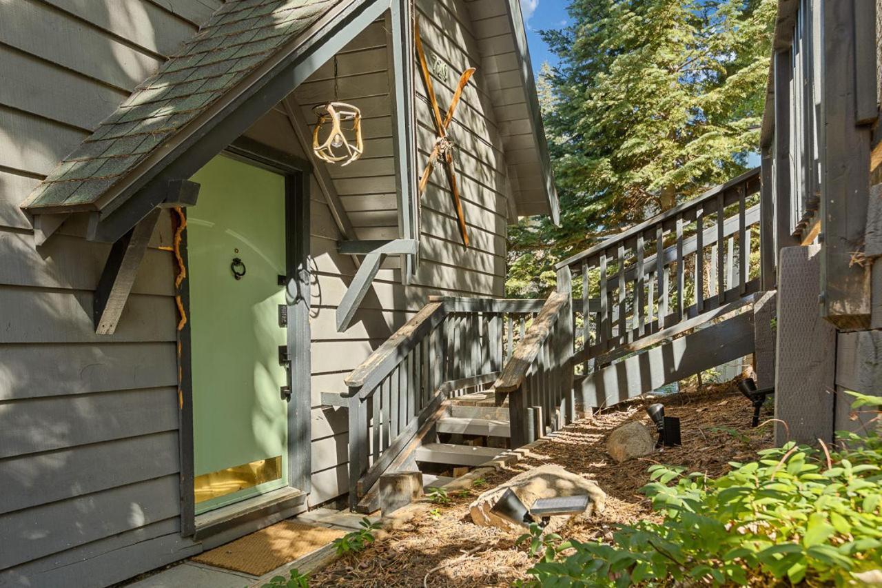 Romantic & Family Friendly Chalet In The Woods Лейк Ароухед Екстериор снимка