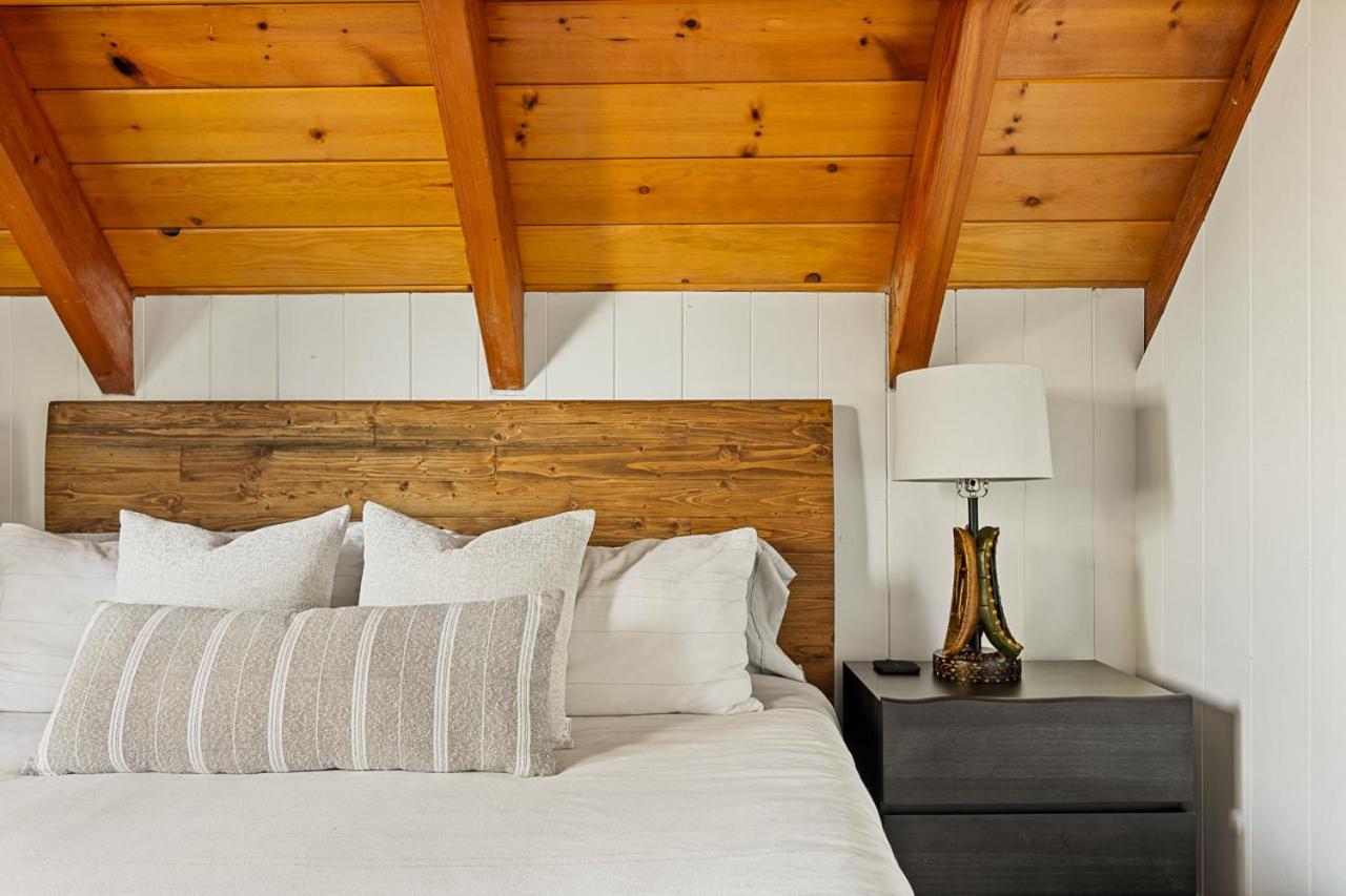 Romantic & Family Friendly Chalet In The Woods Лейк Ароухед Екстериор снимка